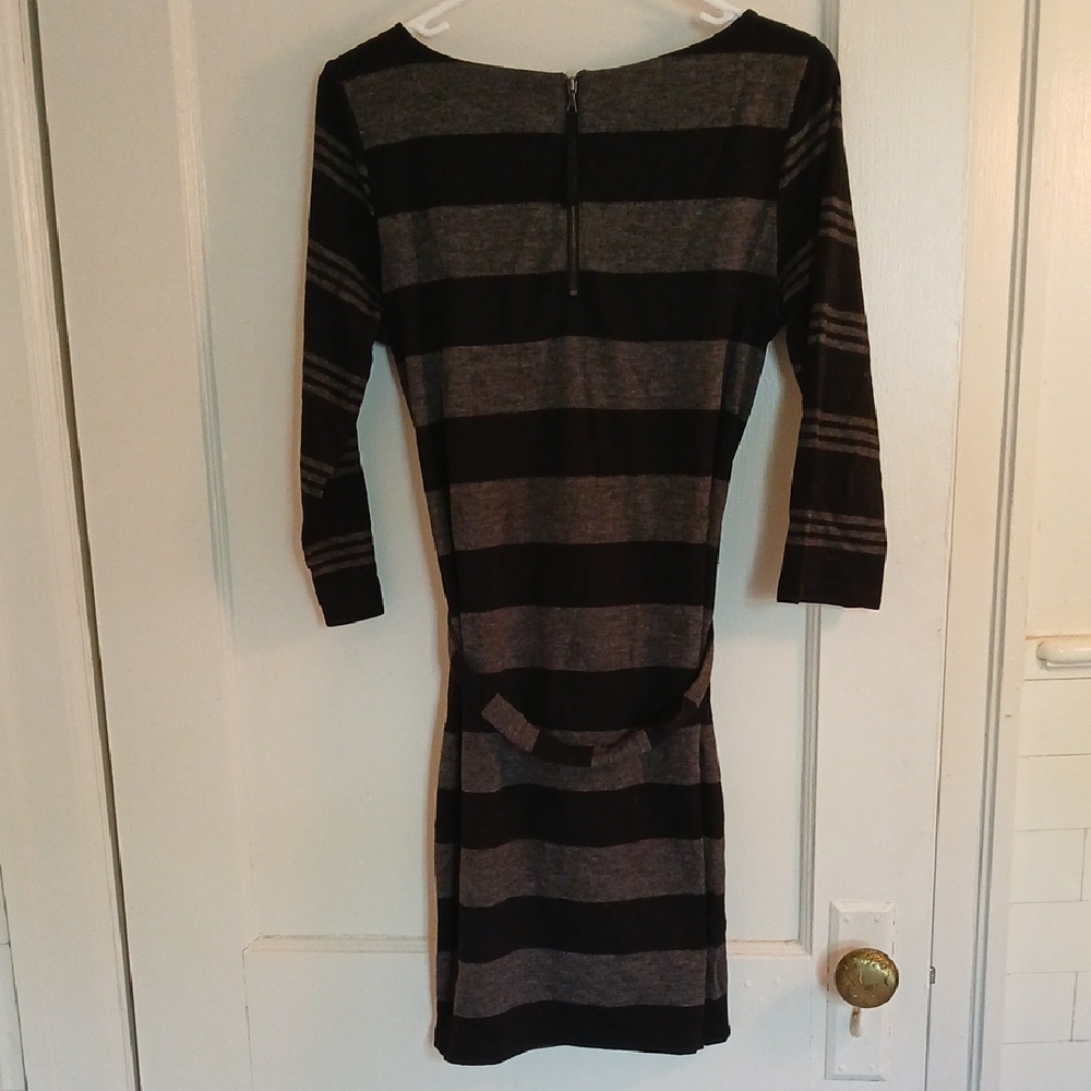 LOFT Black and Gray Tunic with Bateau Neckline - Picture 7 of 10